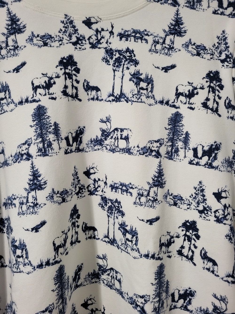 Lands' End Cream Crewneck Sweater Moose Scenic Print - Picture 2 of 4